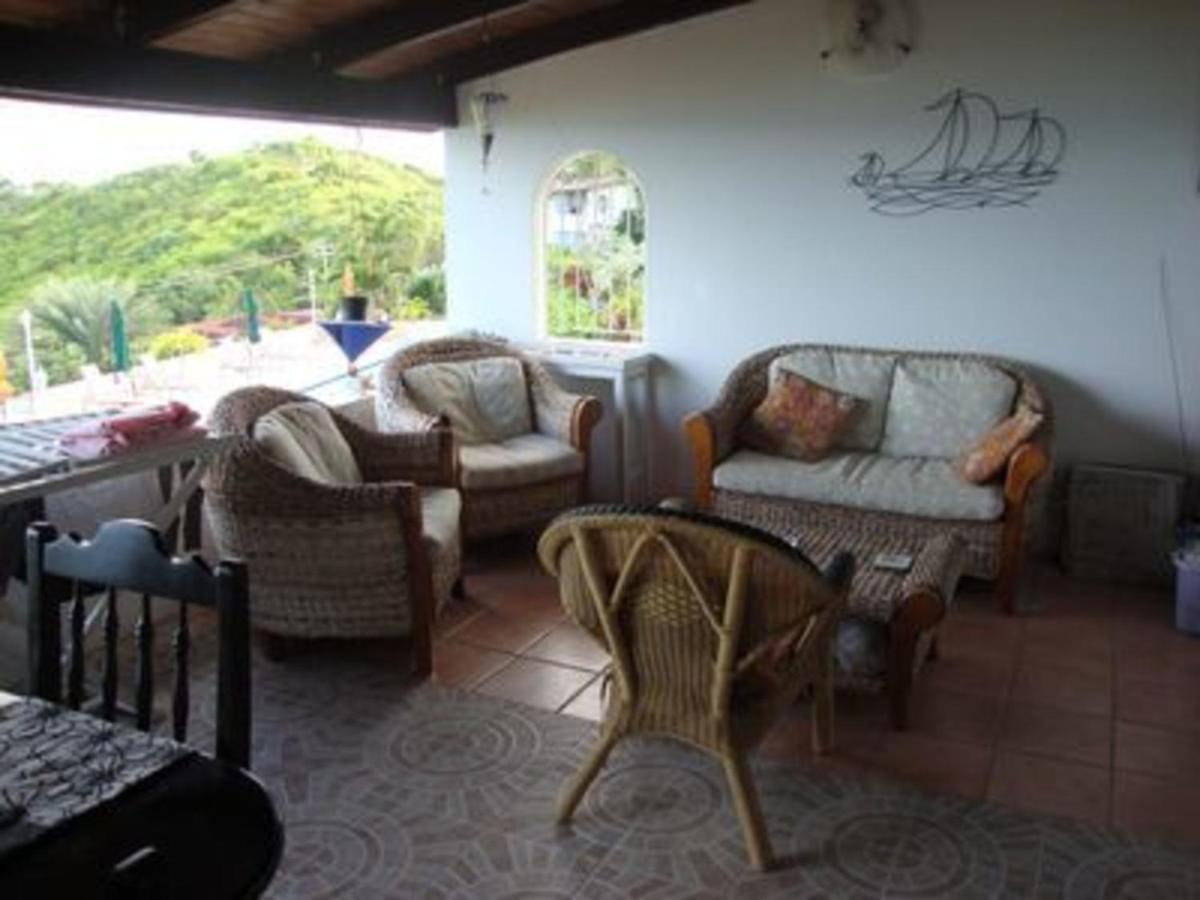 Attractive 2-Bed Apartment Stunning Sea View Dickenson Bay Exteriér fotografie