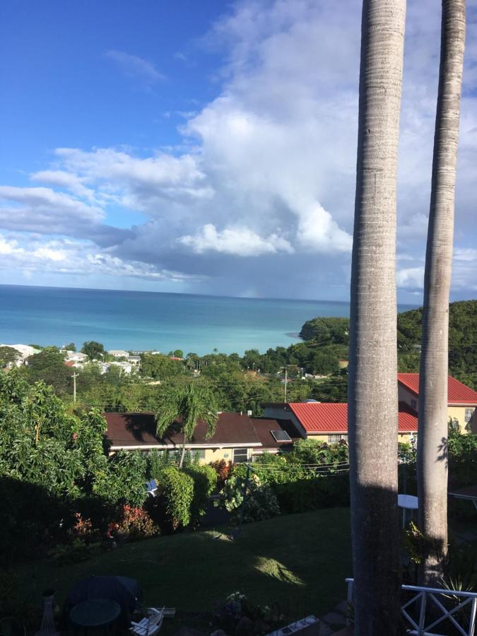 Attractive 2-Bed Apartment Stunning Sea View Dickenson Bay Exteriér fotografie